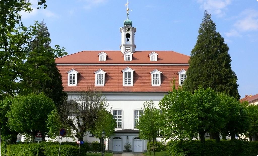 Komensky Gaeste- Und Tagungshaus Herrnhut Exterior foto